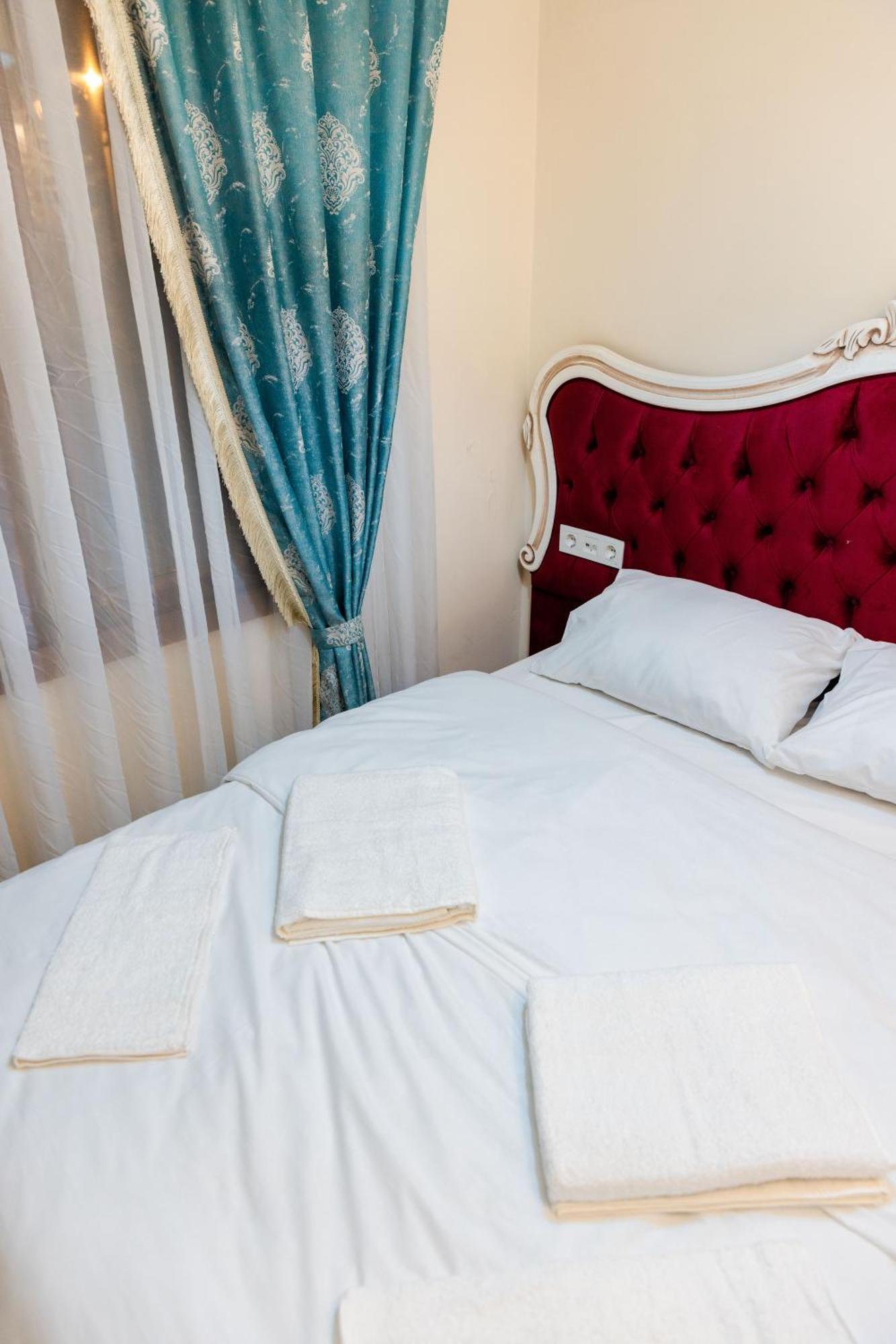 Mirapartotel Istanbul Bagian luar foto